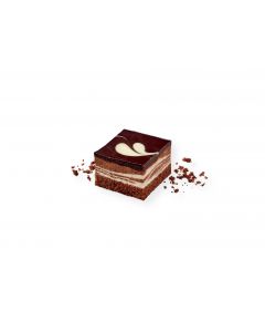 Chokladmoussekaka förskuren